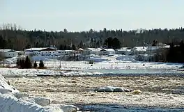 Ottawa River at the outlet of Lac des Quinze, Angliers