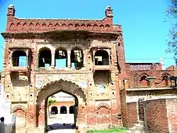 Bada Darwaza in Kakrouli village