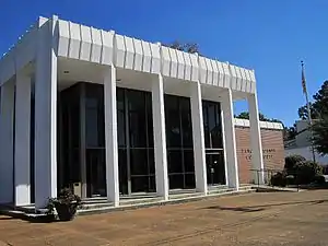 Panola County Courthouse (designed by Pritchard & Nickles)