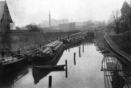 Lock in 1905