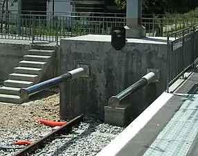 Energy-absorbing buffer stop in France