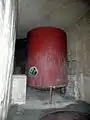 Oil tank