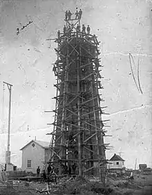 The construction of the lighthouse of Pointe-au-Père en 1909