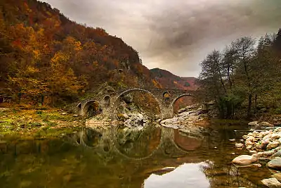 Dyavolski most in the autumn