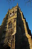 Detail on corner buttresses