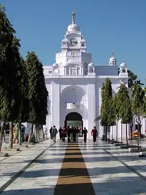 Gurdwara Fatehgarh main entrance