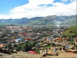 View of Garzê from the north