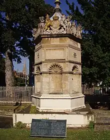 Monument to Thomas Hobson, at the northern end of Trumpington Road.