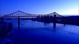 Jacques Cartier Bridge at dusk