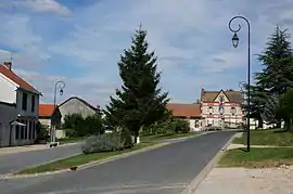 The town hall in Champlat-et-Boujacourt