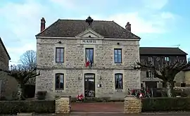 The town hall in Saint-Maurice-lès-Châteauneuf