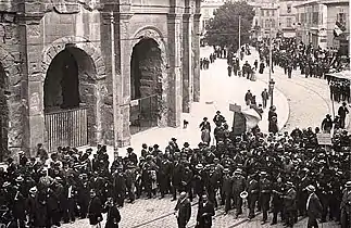 Nîmes. 2 June. Protesters passing between the Arena and the Palace of Justice