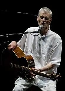 Peter Hammill onstage at NEARfest, Bethlehem, Pennsylvania, June 2008