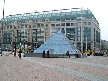 The Place Charles Rogier before renovation, with its glass pyramid