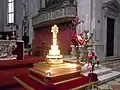 The reliquary displayed in the New Cathedral.