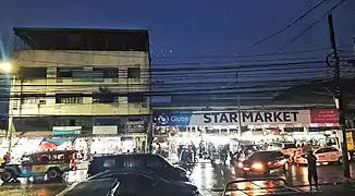 Typical wet market scene in Novaliches, Quezon City taken at dawn when the palengke is most active.