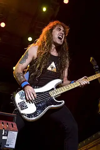 Steve Harris