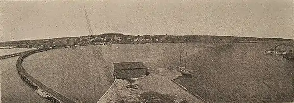 Sturgeon Bay, from a postcard published 1907 or earlier