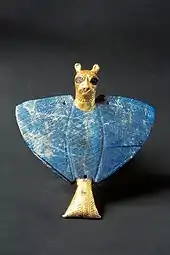 The "Lion-Eagle" was found together with the lapis-lazuli bead in the same dedication jar, the so-called "Treasure of Ur", in Mari.