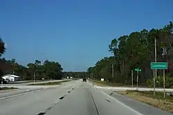 Northbound on US 301 as it enters Lochloosa